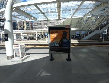 DENVER UNION STATION ES WF | TRANSIT SHELTER