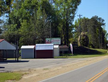 Hwy 31 s/o Hwy10 e/side