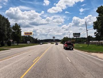E/S Hwy 59 1st N/O Hwy 31