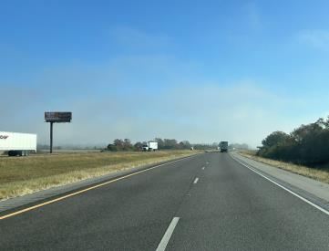 W/S I-65 1st S/O Hwy 21