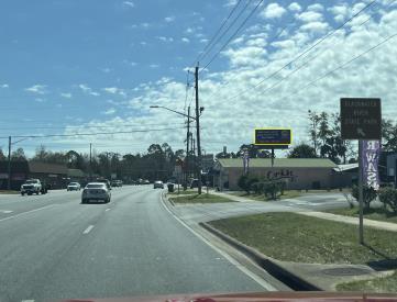 W/S Hwy 87 n/o Elva St F/N