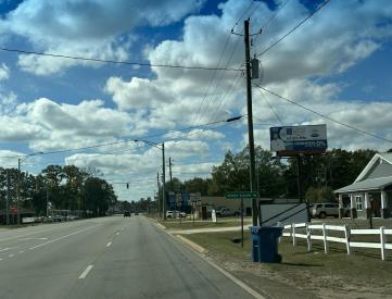 W/S Hwy 21 N/O Hwy 136