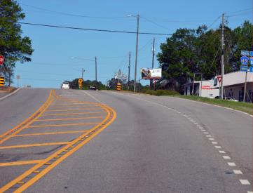 Hwy 245 Bypass n/o Airport Rd @ Bob & Wayne's