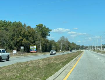 W/S Avalon Blvd N/O Crestwood Dr top F/S