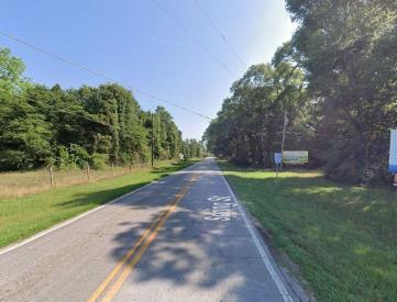 E/S Hwy 197 N/O Chumuckla Hwy F/S Junior