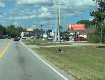 E/S Woodbine Rd S/O Indian Hills Dr F/S