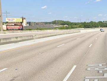 W/S I-110 N/O Fairfield Dr Bottom F/S