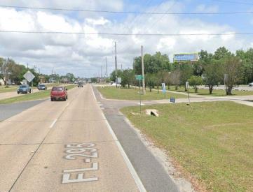 E/S Navy Blvd S/O Druid Dr F/S