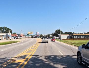 E/S Hwy 59 N/O 104