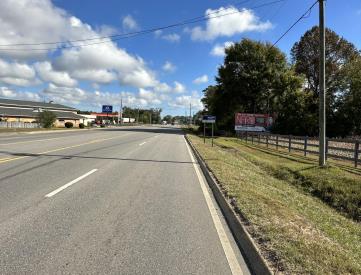 E/S Hwy 21 1st S/O Hwy 84