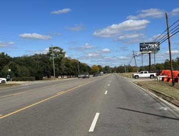E/S Hwy 21 2nd N/O Tiger Dr