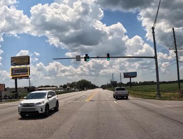 E/S Hwy 59 1st S/O CR 48 (Bttm)