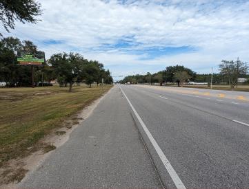 W/S Hwy 98 S/O CR 44