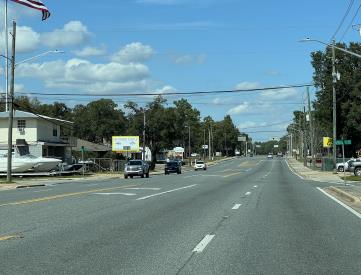 W/S Hwy 87 N/O Applegate St F/S