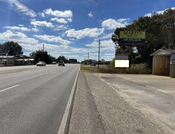 W/S Hwy 21 1st N/O Tiger Dr (Bttm)