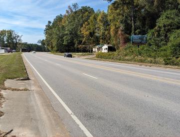 W/S Hwy 31 S/O Alco Dr