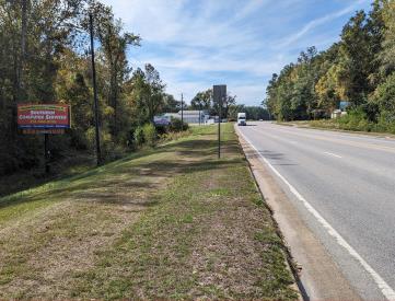 E/S Hwy 31 5th S/O Alco Dr
