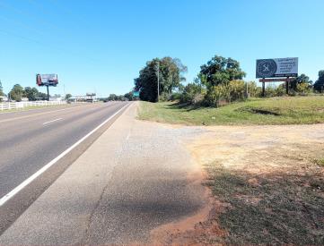 E/S Hwy 43 S/O CR 29