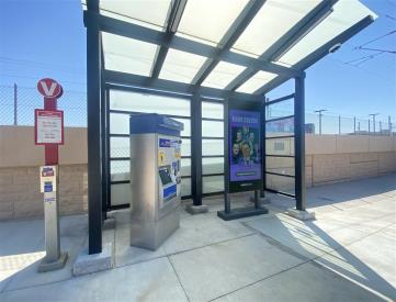104TH & THORNTON CROSSROADS STATION ES EF | METRO KIOSK NETWORK SITE B