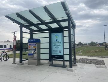 124TH & EASTLAKE STATION WS NF | METRO KIOSK NETWORK | COVERED ENCLOSURE