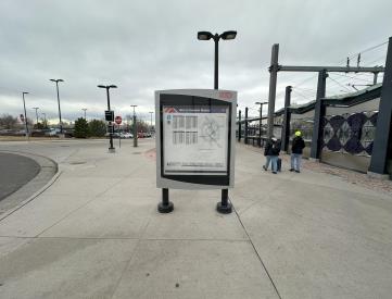40TH & COLORADO STATION SS SF | TRANSIT SHELTER