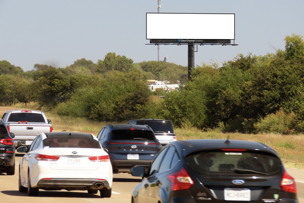 I-35E ES 3.5mi S/O Hwy 77 F/S - 2