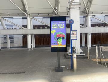 DENVER UNION STATION TRACK 7 EF | MARKET KIOSK NETWORK SITE E (9)