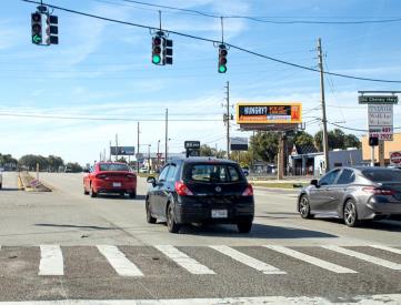N/S E. Colonial DR. .05 mi W/O Semoran Blvd F/E