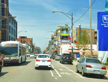HALSTED E/S 200' N/O FULLERTON F/S