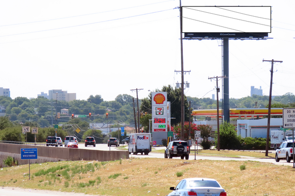 West Fwy (I-30) SS 250ft W/O Montgomery F/W - 2