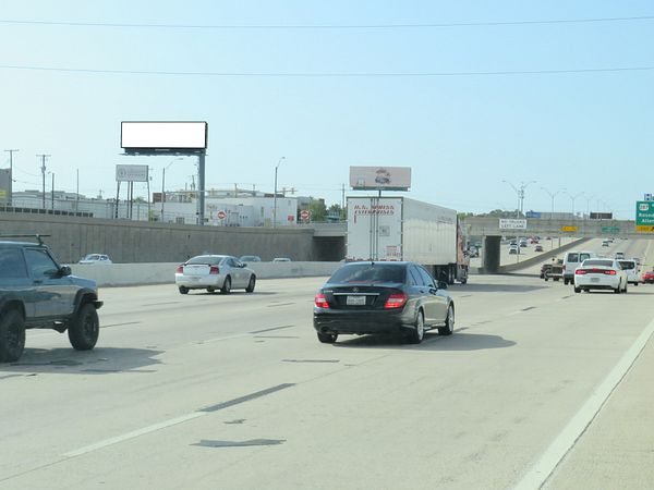 South Fwy (I-35W) ES 50ft S/O Hattie St F/N - 2