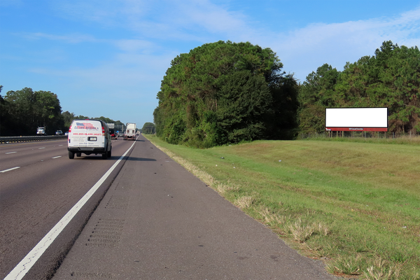 I-10 NS 0.9mi W/O Hammond Blvd F/E