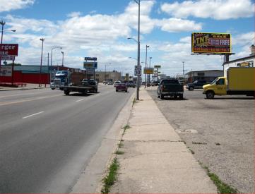 HWY 10 90' E/O MM 939 NS F/E