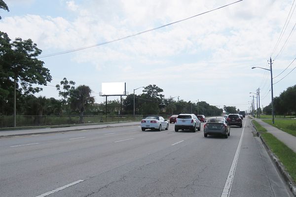 Hypoluxo Rd NS 1146ft W/O Lawrence Rd F/W - 1