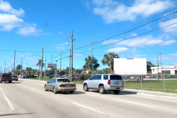 Military Tr WS 611ft S/O Summit Blvd F/N - 1