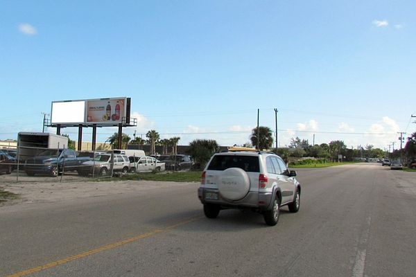 Dyer Blvd NS 1100ft W/O Military Tr F/W - 1