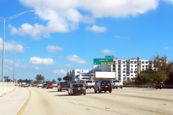I-95 ES 0.2mi S/O 45 St F/S - 2