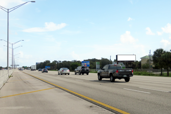 I-95 ES 0.5mi S/O Northlake F/S - 2