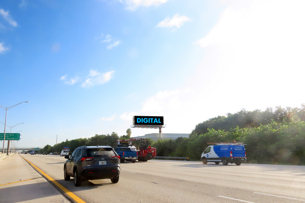 I-95 ES 0.8mi S/O Northlake Blvd F/S - 2
