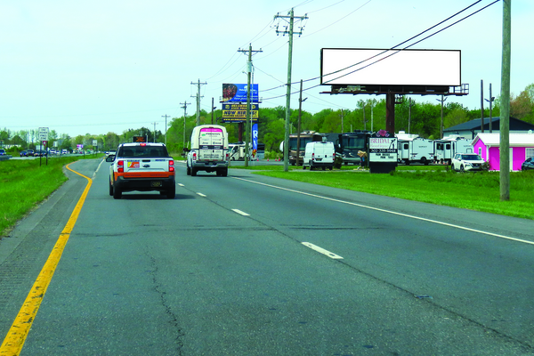 US 1 ES 1.2mi N/O Spring Hill Rd F/S - 2