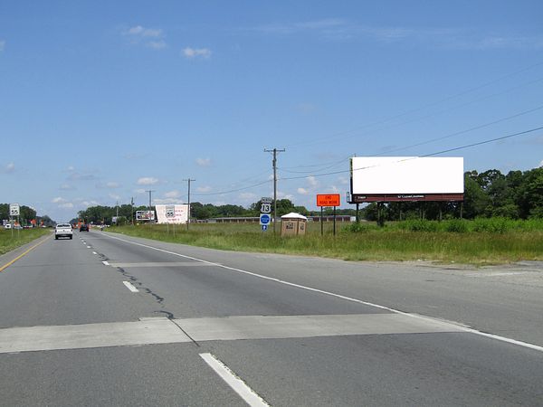 US 13 ES 0.1mi N/O SR 9 F/S - 2