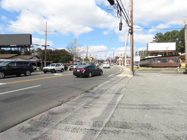 Roswell Rd 1 ES 115ft N/O Dilbeck Place F/S