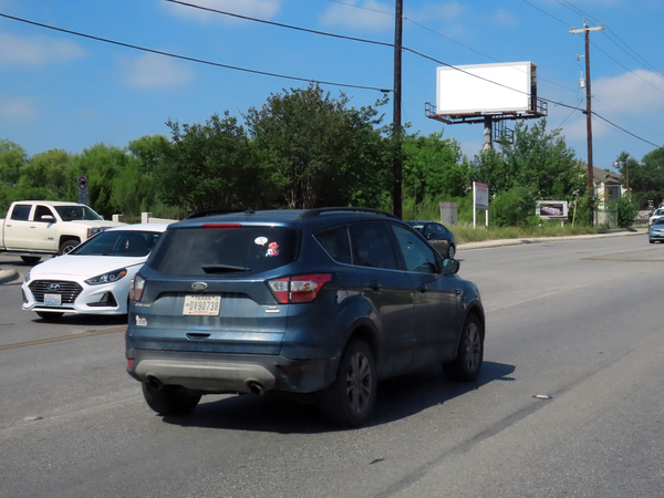 Potranco SS 1.6mi W/O Loop 1604 F/E - 1