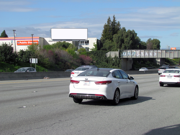 Bayshore Frwy (US 101) WS 0.3mi N/O Trimble F/SE - 1