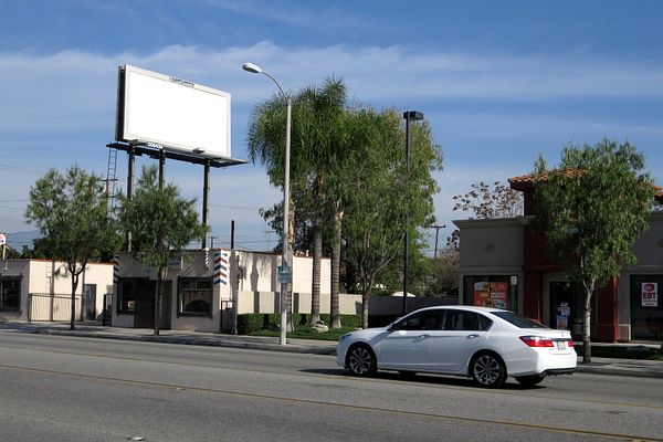 San Gabriel ES 80ft S/O Park F/S - 1
