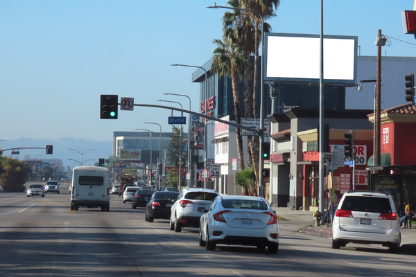 Van Nuys Bl WS 100ft S/O Blythe F/N - 1
