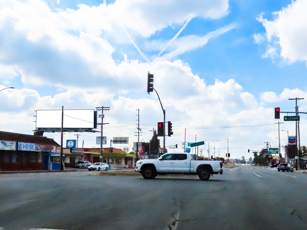 Sepulveda ES 120ft N/O Chatsworth (NO EXT) F/N - 1