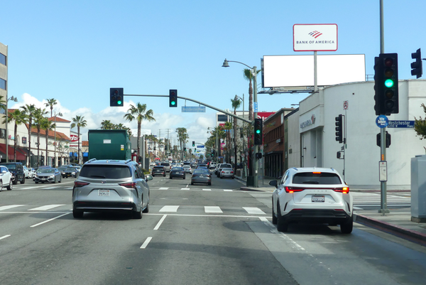 Sepulveda ES 200ft N/O Westchester Pkwy (NO EXT) F/S - 2