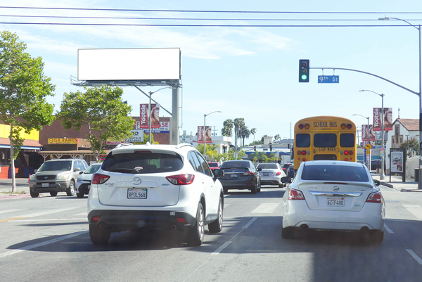 La Brea ES 285ft N/O Olympic (NO EXT)** F/N - 1