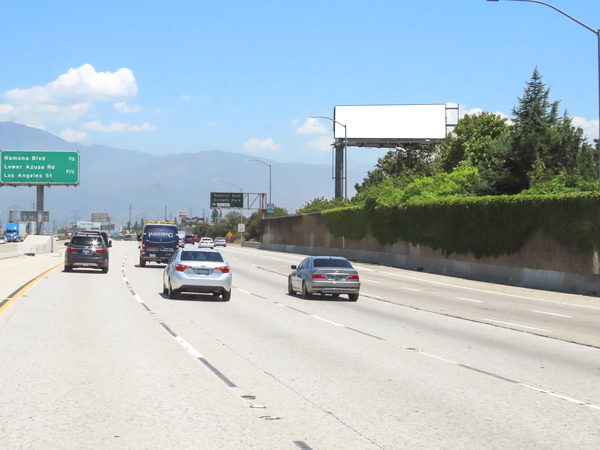 San Gabriel Frwy ES 0.05mi N/O San Berdo Frwy F/S - 2
